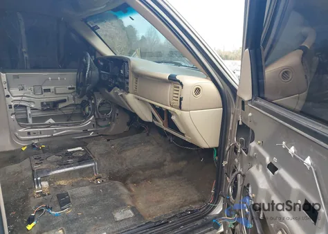 2001 Chevrolet Tahoe Lt from USA, damaged, VIN 1GNEK13T21J305658